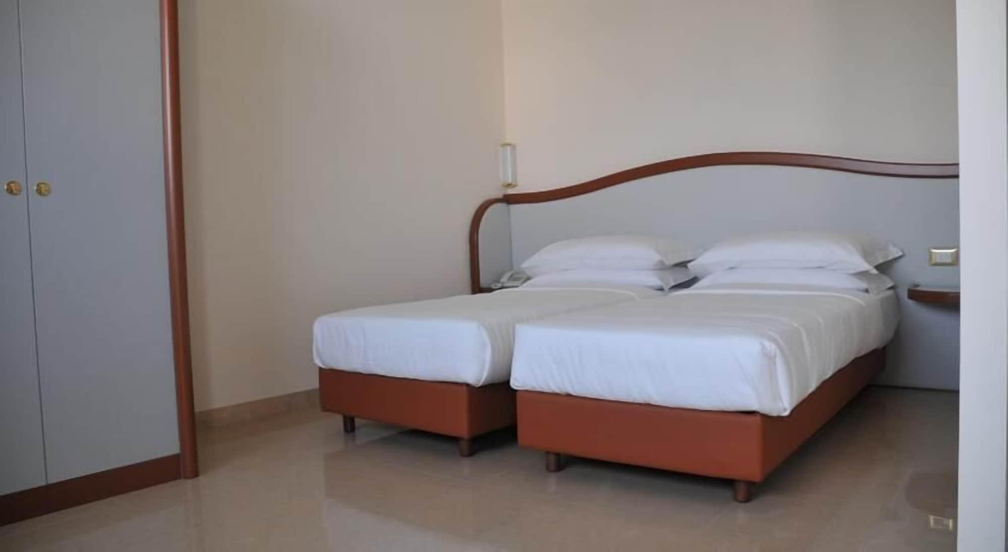 Hotel Verdi Виченца Екстериор снимка