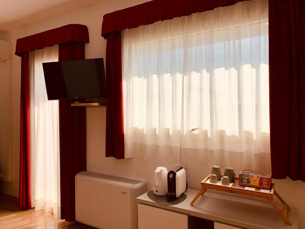 Hotel Verdi Виченца Екстериор снимка